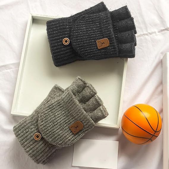 Knitted Gloves